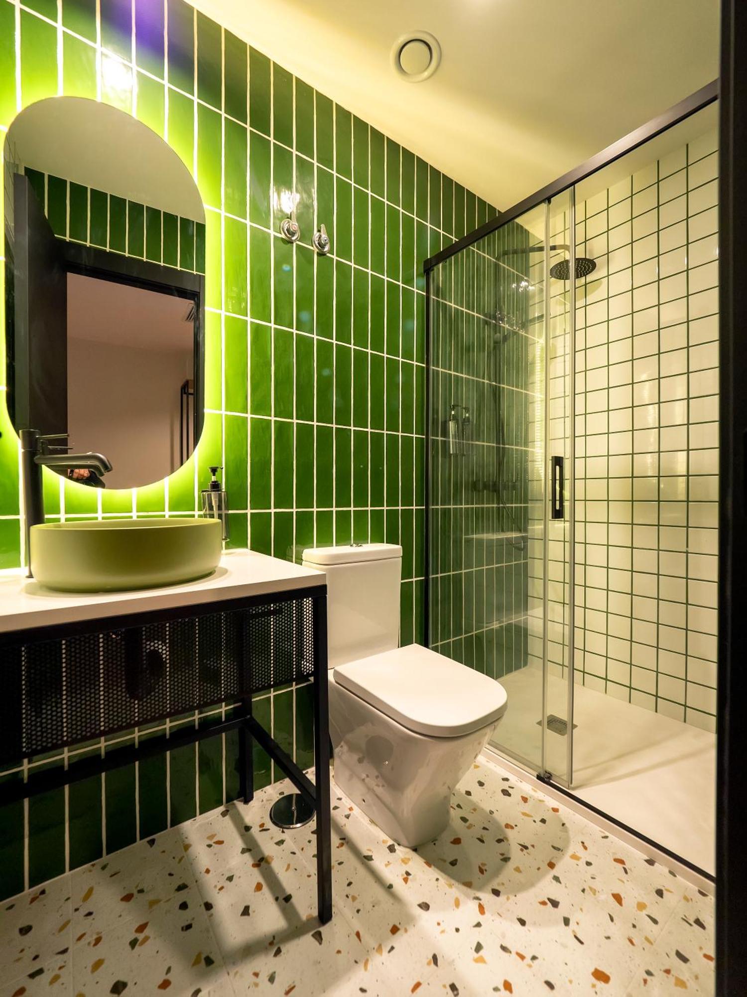 Triple Room with Private Bathroom